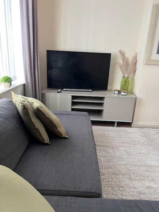 1 Bedroom Flat Sleeps 4 In Abingdon Oxfordshire Bagian luar foto
